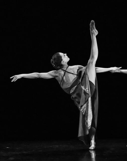 Anne Chevrier-Cremer, professeur de danse et danseuse dans la Cie AcontretempsDanse