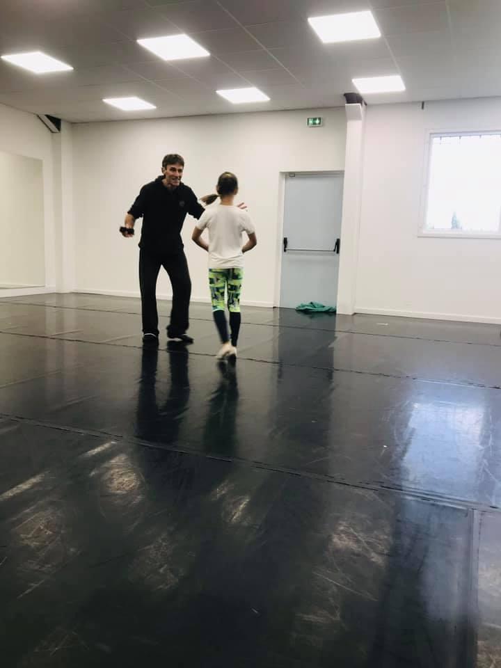 Artiste chorégraphe invité aux cours de danse d'Anne Chevrier-Cremer